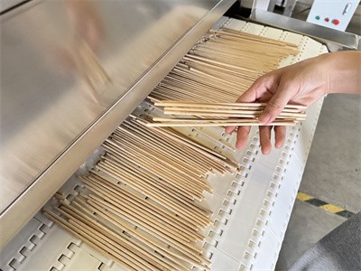 Microwave drying and sterilization treatment of bamboo and wood chopsticks？