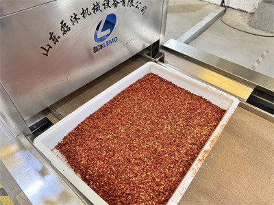 Seasoning microwave drying and sterilization tunnel furnace